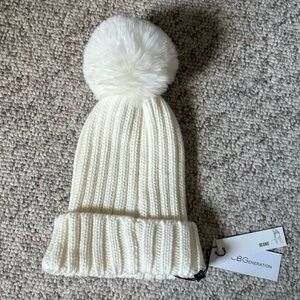 BCBGeneration White Cream PomPom Beanie NWT